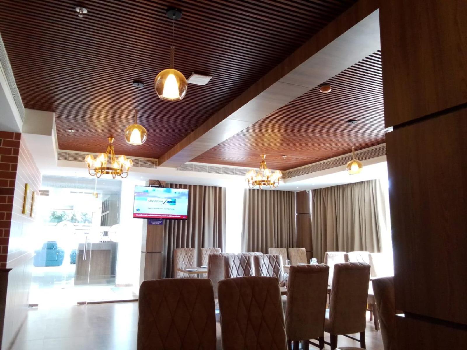 Mandarin Sky Cananor Exterior foto