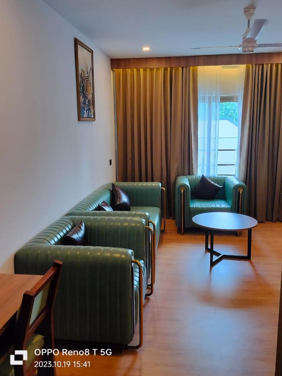 Mandarin Sky Cananor Exterior foto