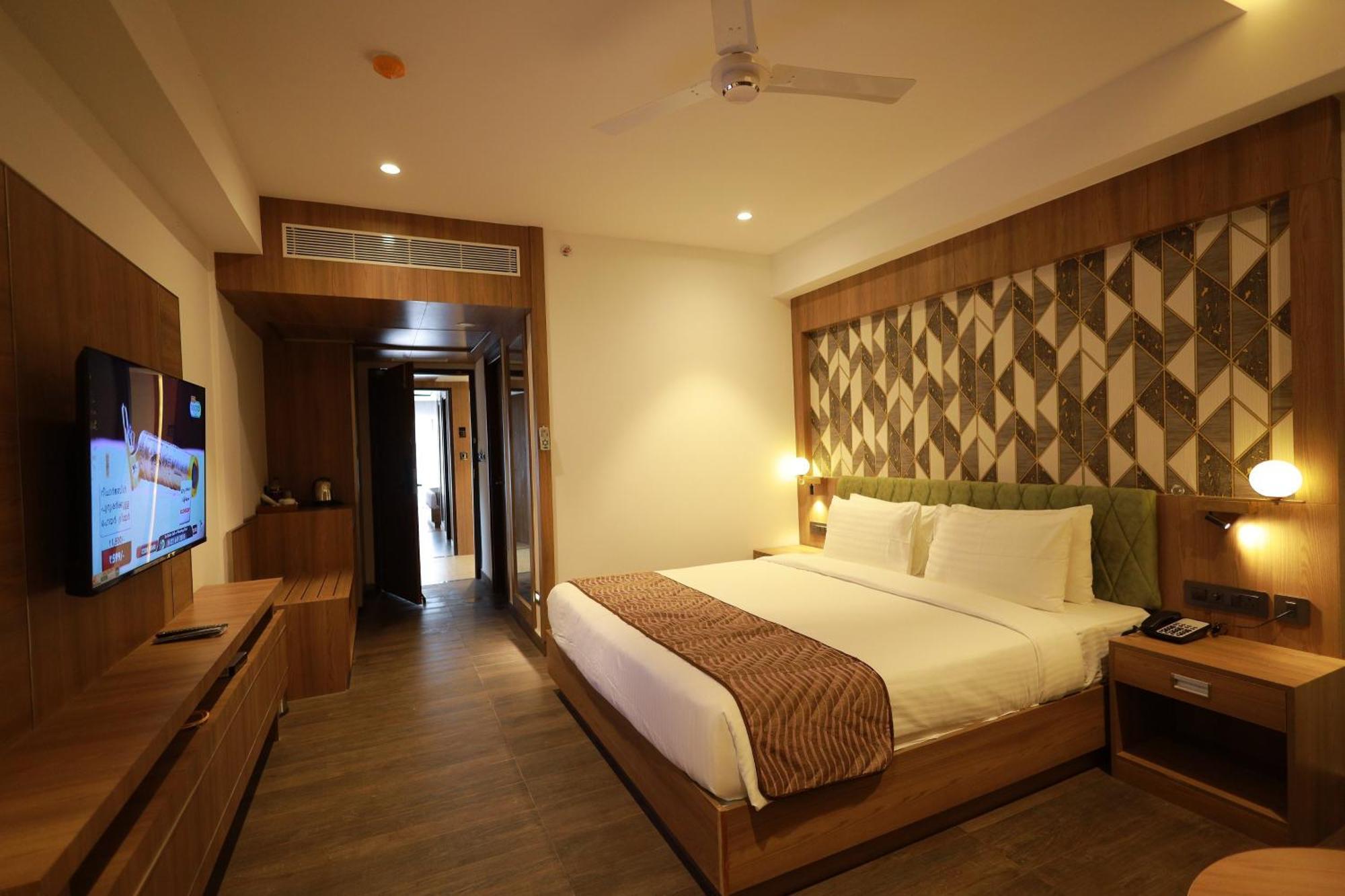 Mandarin Sky Cananor Exterior foto